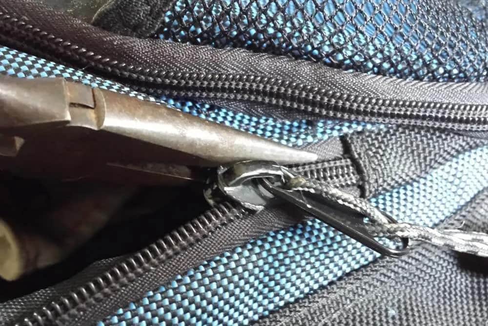 Jak naprawić zamek w bluzie - proste sposoby na skuteczną naprawę