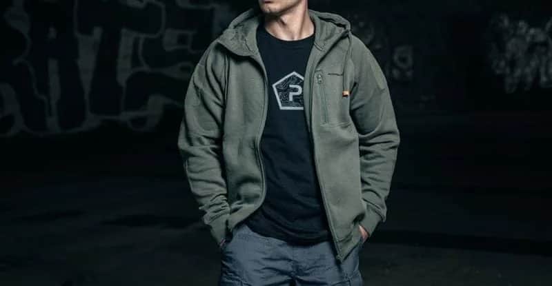 Jak wybrać idealny rozmiar bluzy na 180 cm, aby dobrze pasowała?